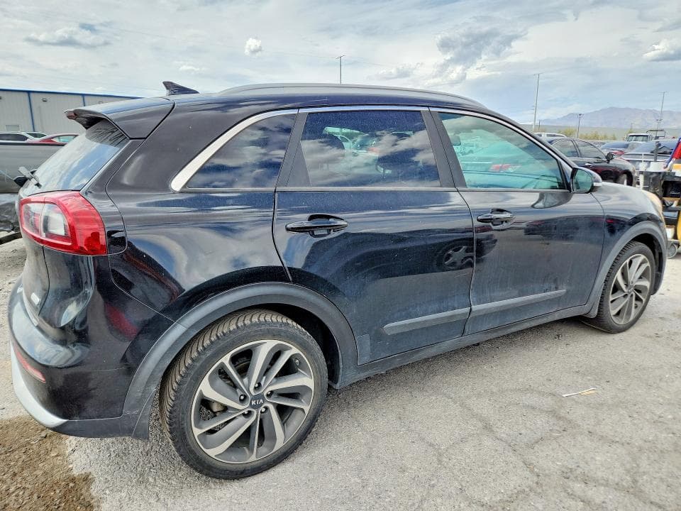 2017 KIA NIRO EX TOURING 3