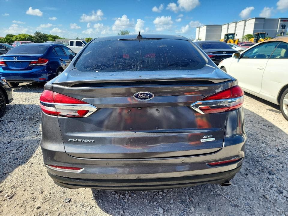 2019 FORD FUSION SE 6