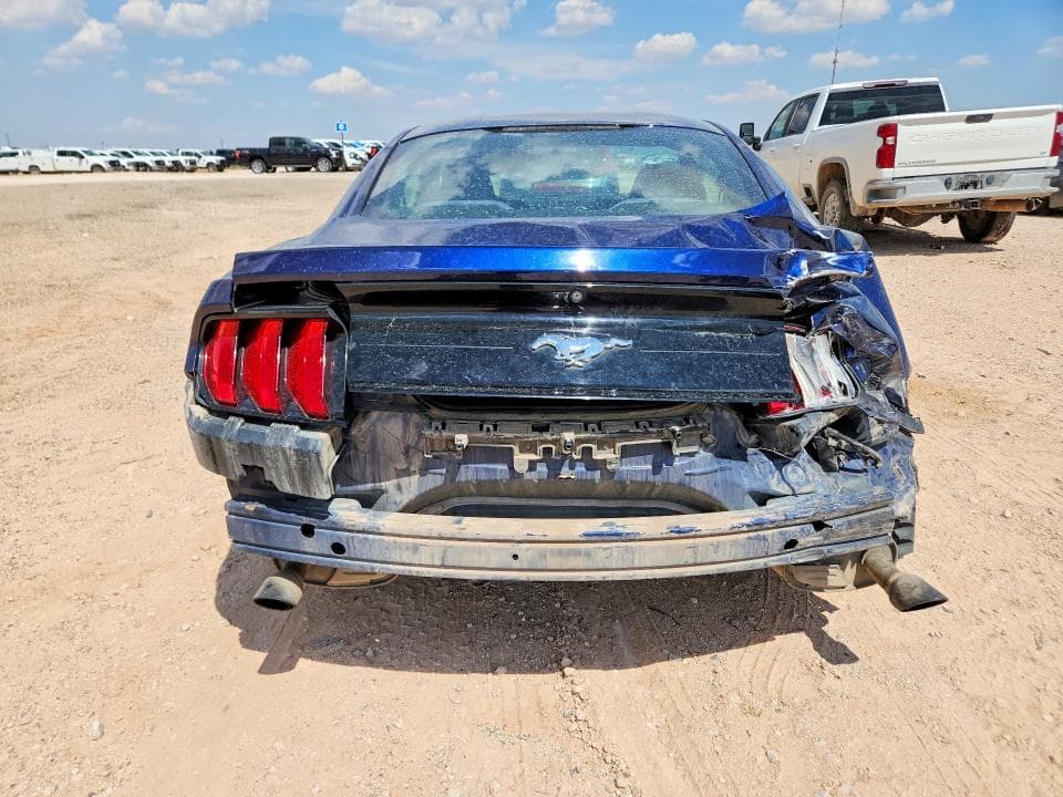 2018 FORD MUSTANG 6