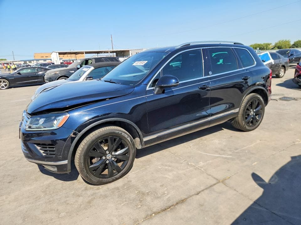 2017 VOLKSWAGEN TOUAREG WOLFSBURG - 1
