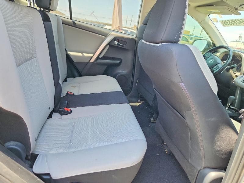 2018 TOYOTA RAV4 XLE 11