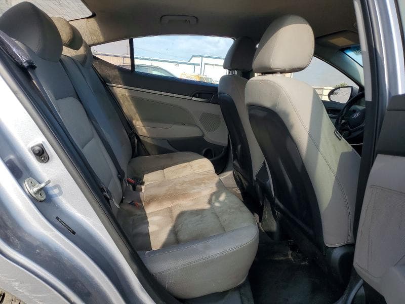 2017 HYUNDAI ELANTRA SE 10