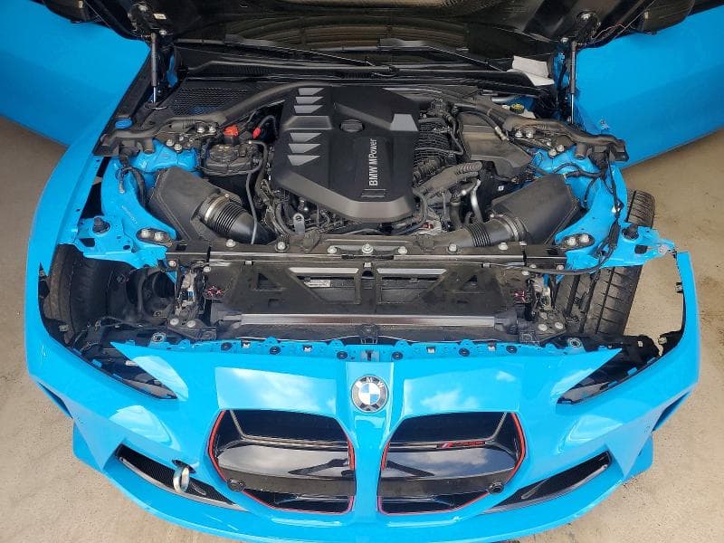 2025 BMW M4 CS 11