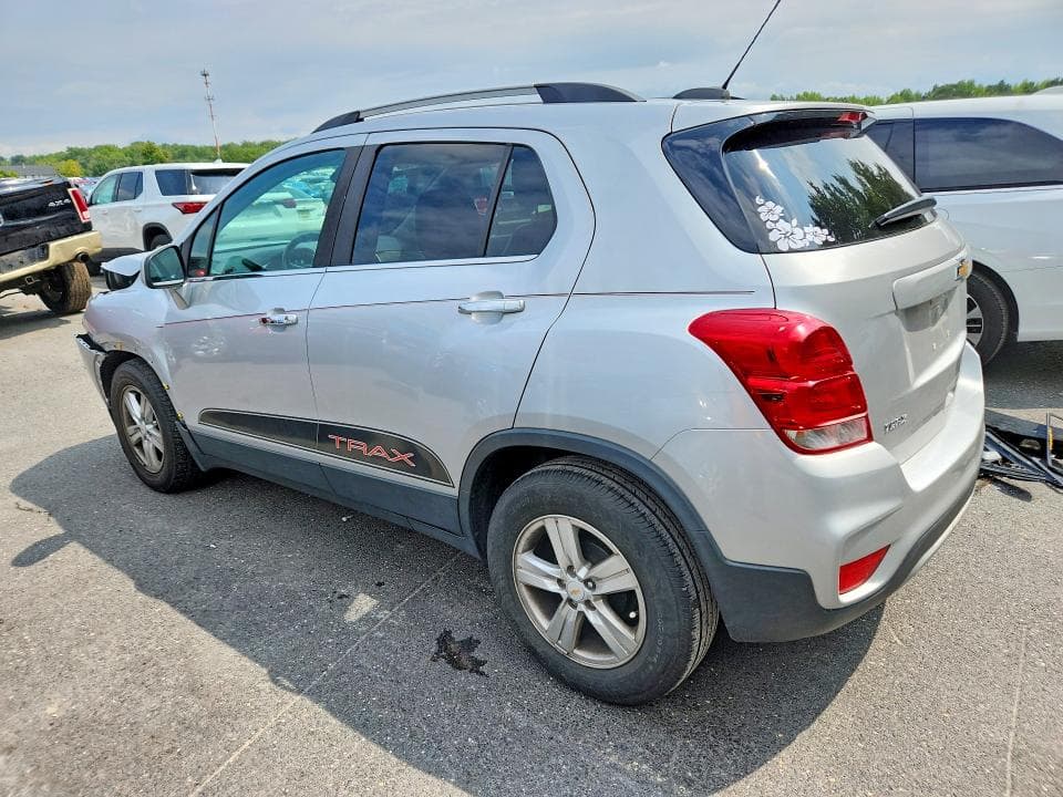 2019 CHEVROLET TRAX 1LT 2