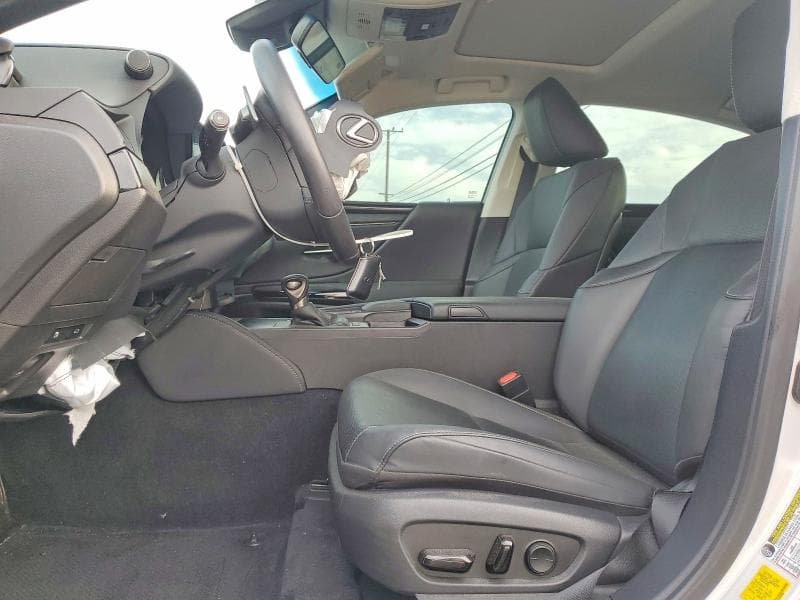 2022 LEXUS ES 300H BASE 7