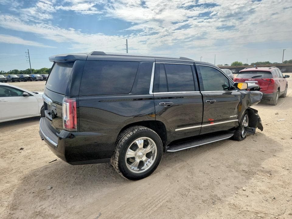 2018 GMC YUKON DENALI 3