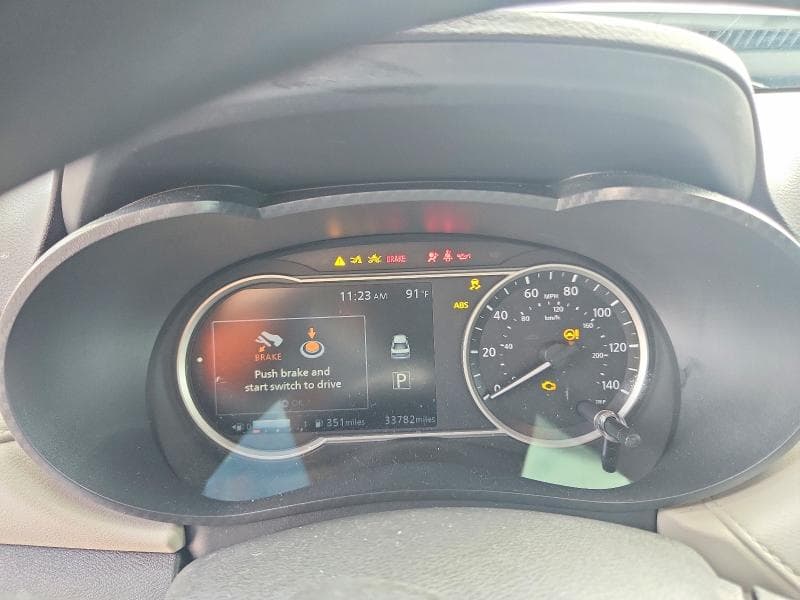 2021 NISSAN VERSA SV 9