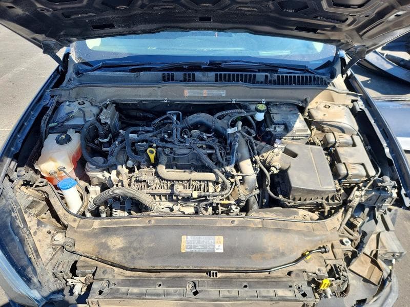 2020 FORD FUSION SE 11