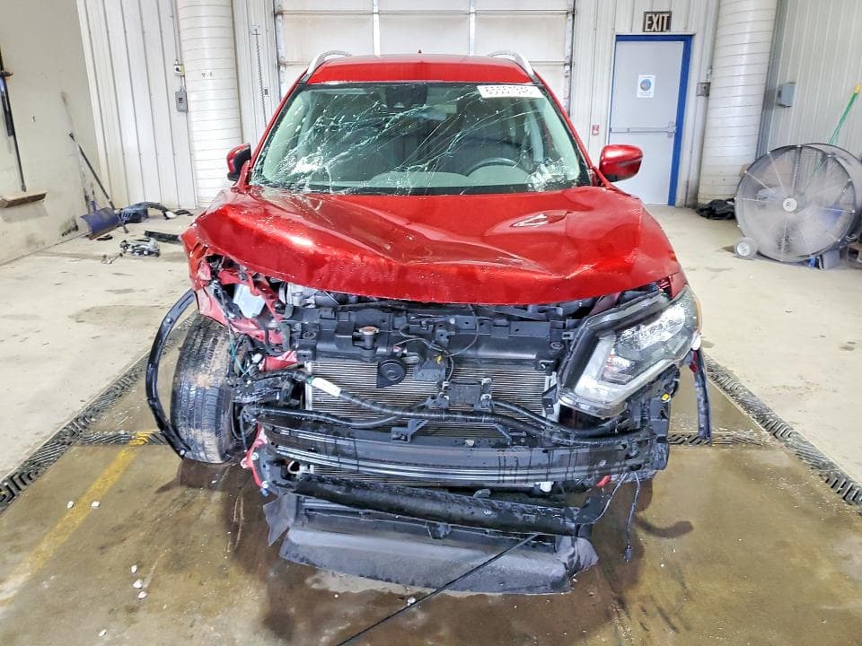 2019 NISSAN ROGUE S 5