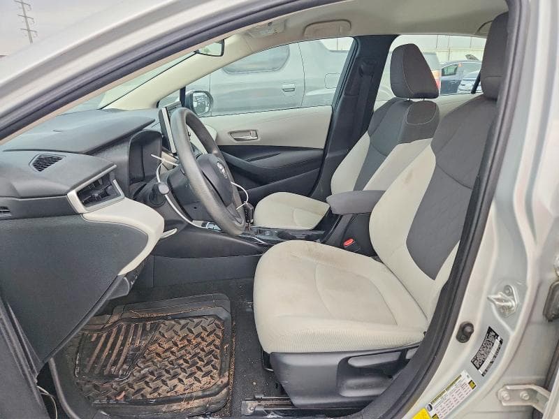 2020 TOYOTA COROLLA LE 7