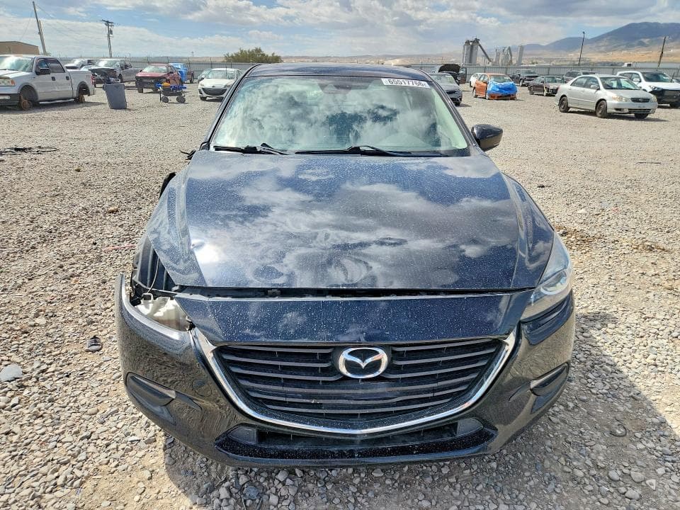 2018 MAZDA 3 TOURING 5