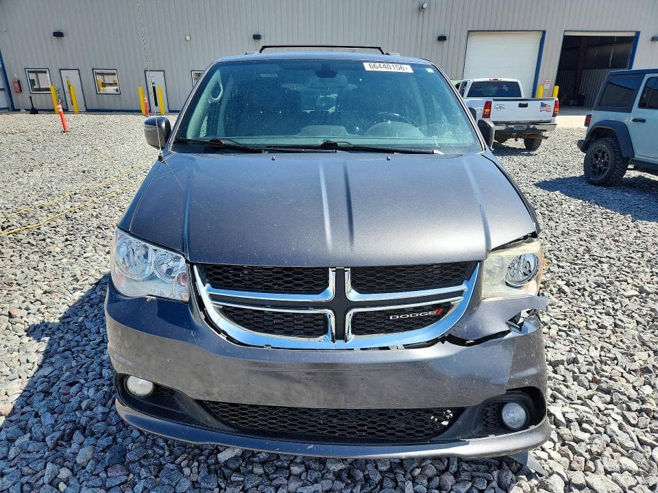 2019 DODGE GRAND CARAVAN SXT 5