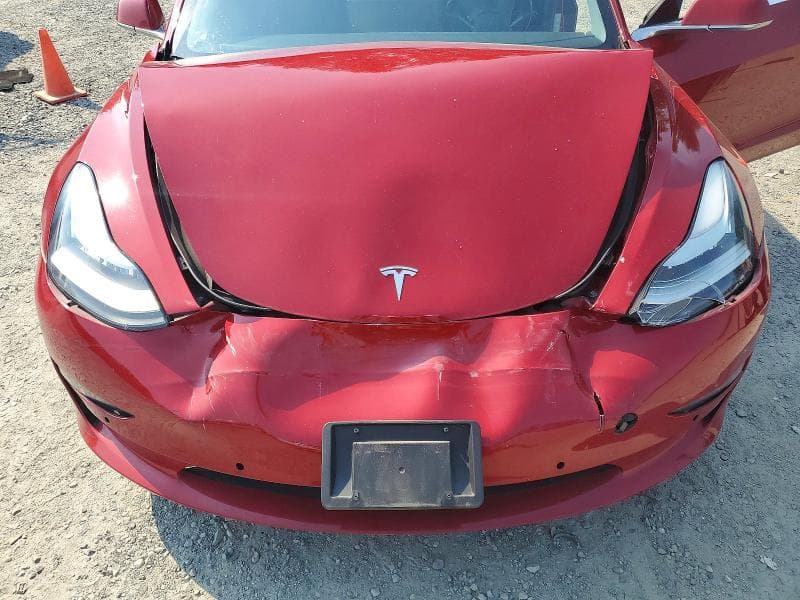 2018 TESLA MODEL 3 11