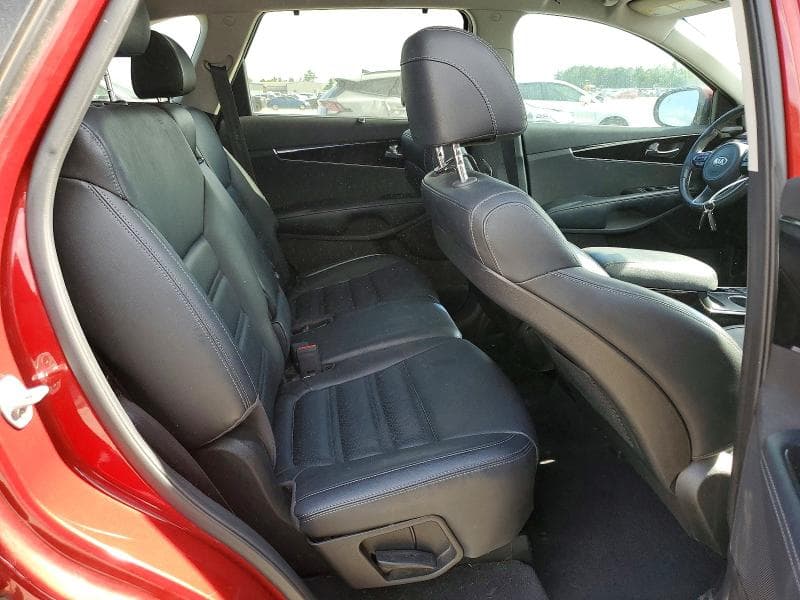 2017 KIA SORENTO EX 11