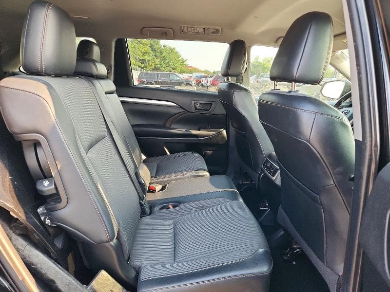 2019 TOYOTA HIGHLANDER LE PLUS 11