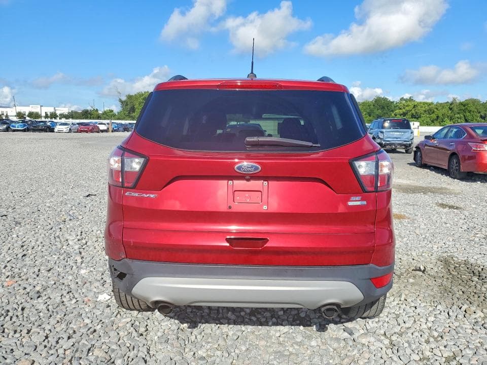 2018 FORD ESCAPE SE 6
