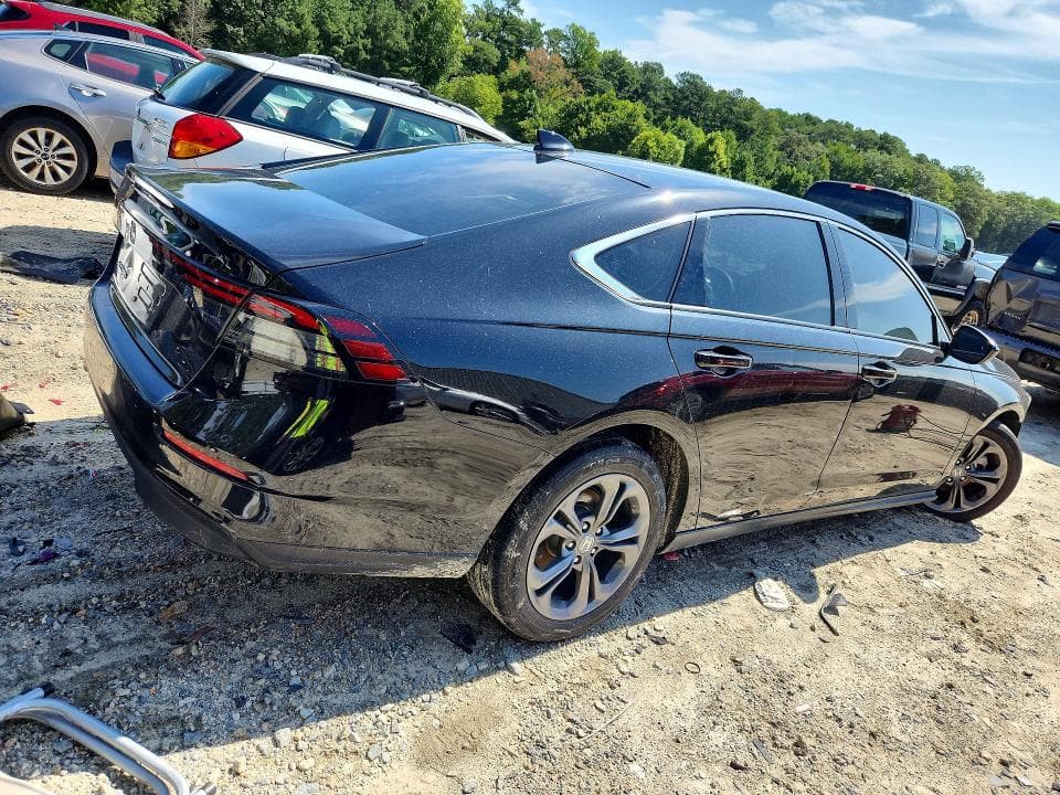 2023 HONDA ACCORD EX 3