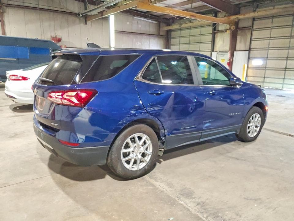 2022 CHEVROLET EQUINOX LT 3