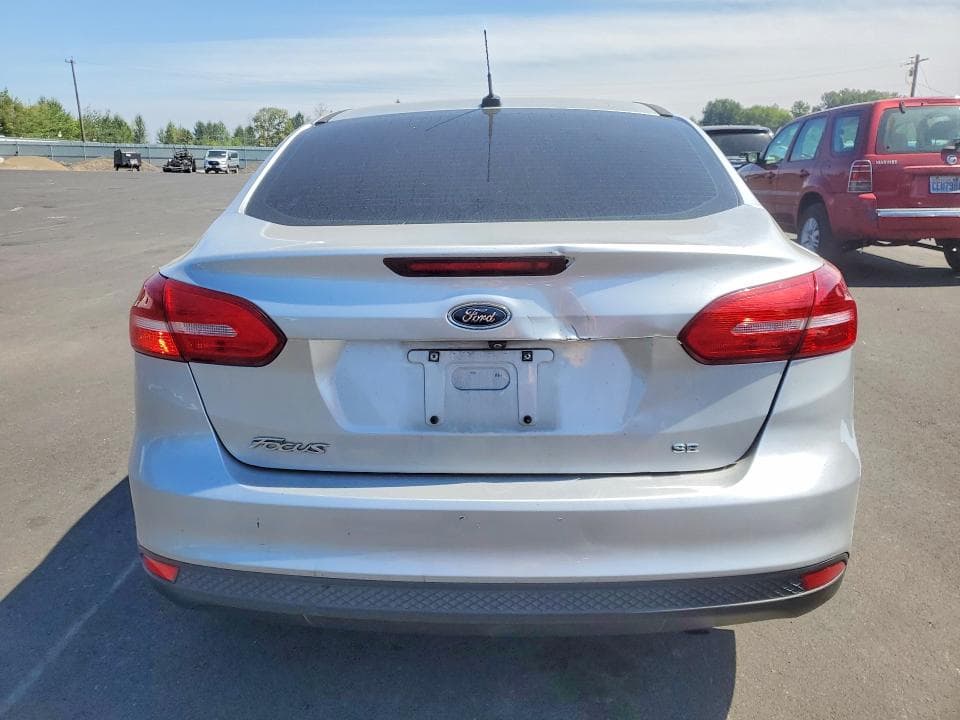 2018 FORD FOCUS SE 6