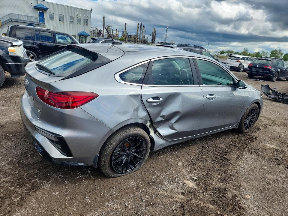 2022 KIA FORTE EX 3