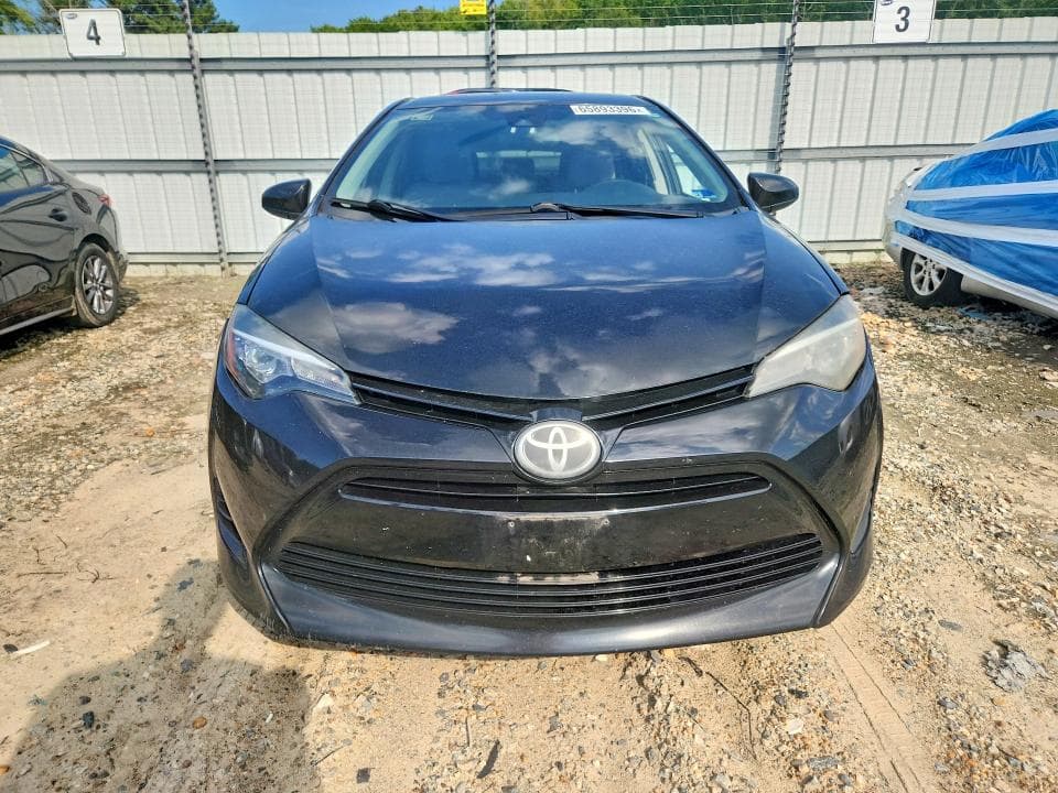 2018 TOYOTA COROLLA LE 5