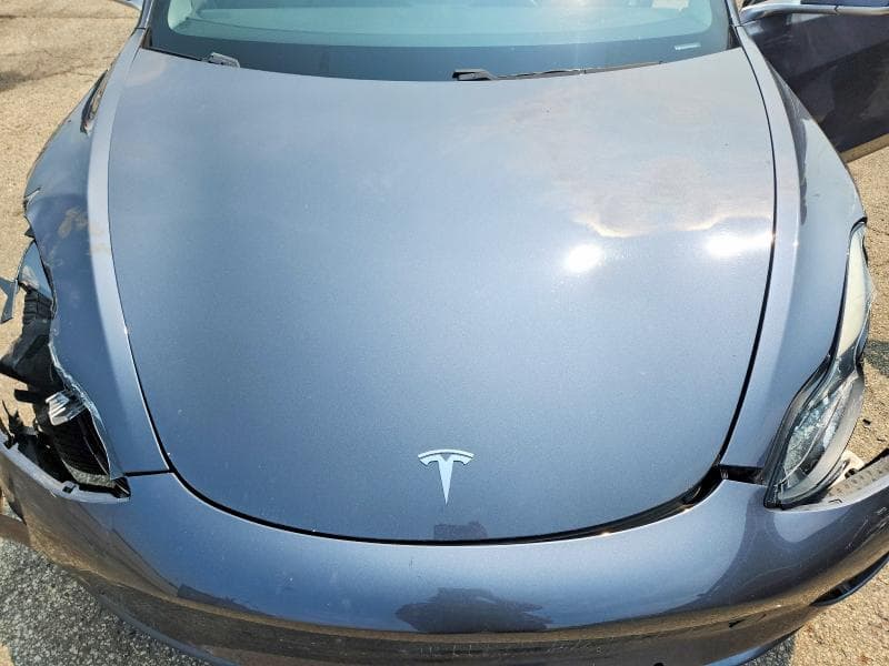 2018 TESLA MODEL 3 11