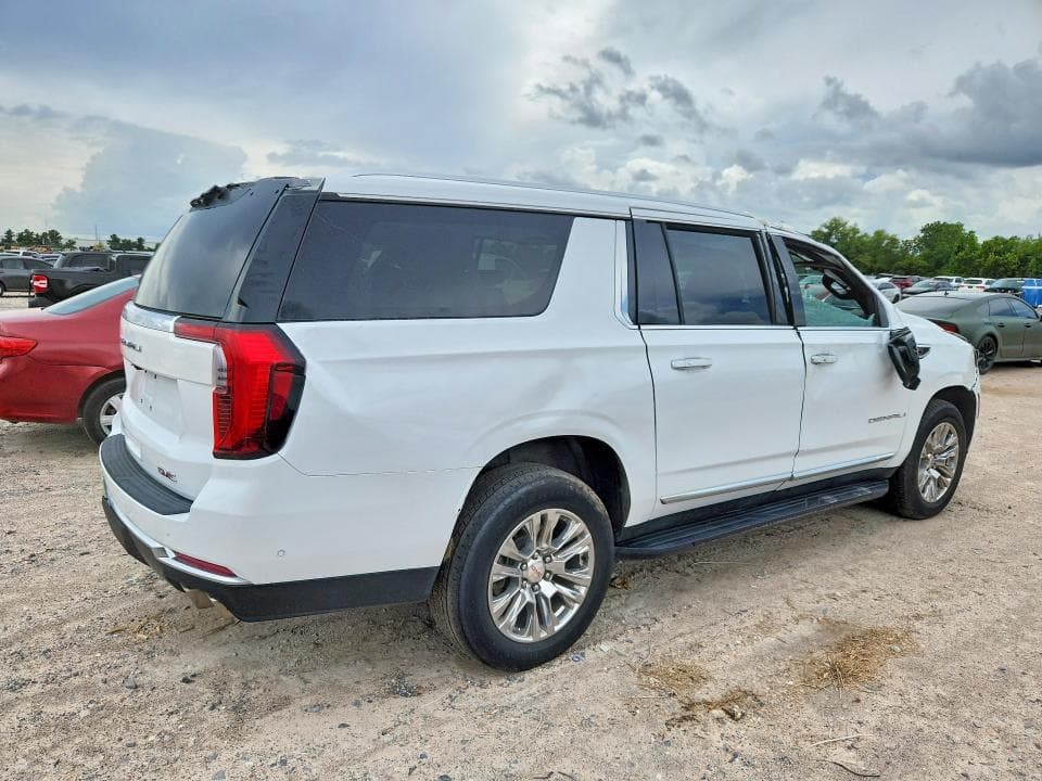 2025 GMC YUKON XL DENALI 3