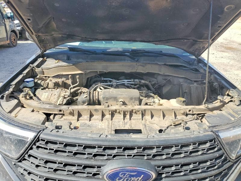 2021 FORD EXPLORER 12