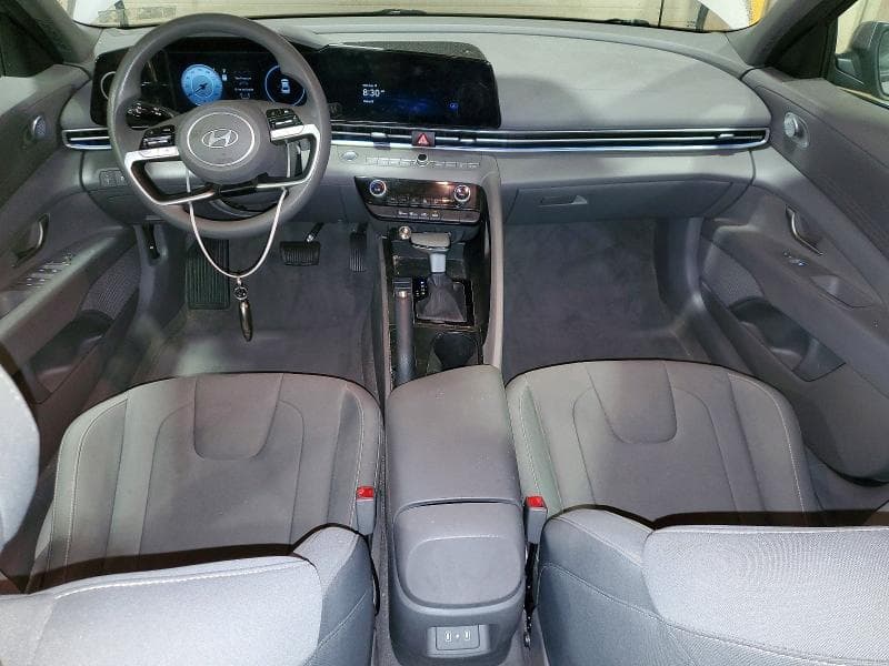 2024 HYUNDAI ELANTRA SEL 8
