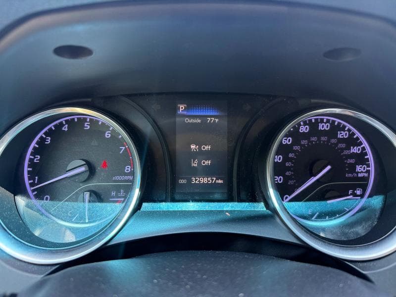 2018 TOYOTA CAMRY LE 8