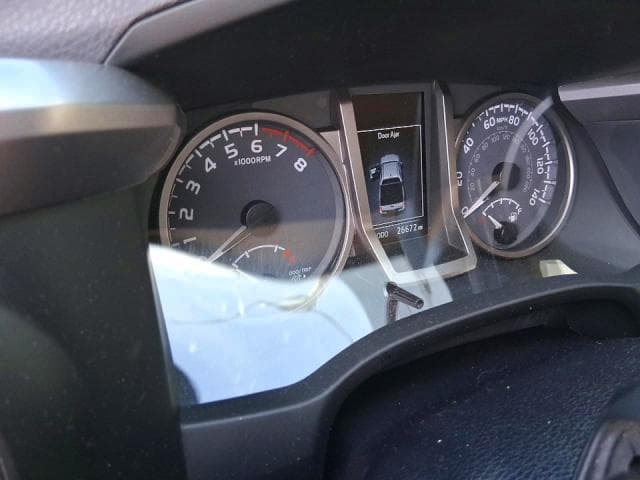 2022 TOYOTA TACOMA SR5 V6 9