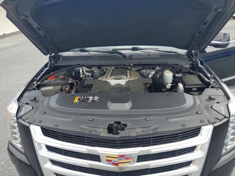 2018 CADILLAC ESCALADE 12