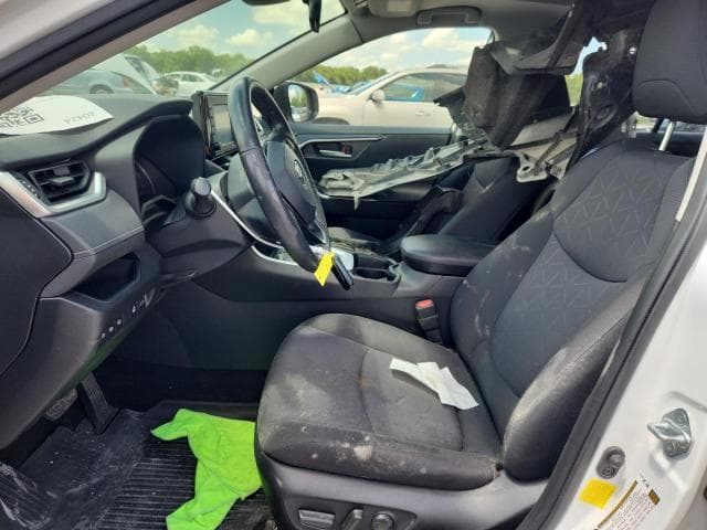 2020 TOYOTA RAV4 7