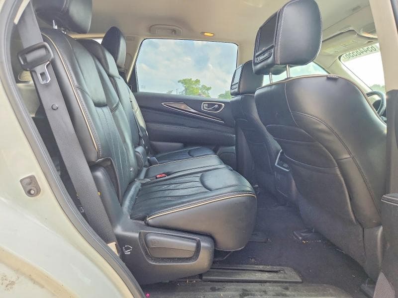 2017 INFINITI QX60 BASE 11