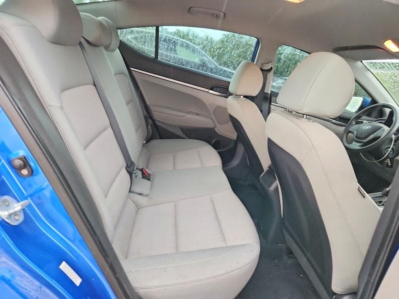 2017 HYUNDAI ELANTRA SE 10