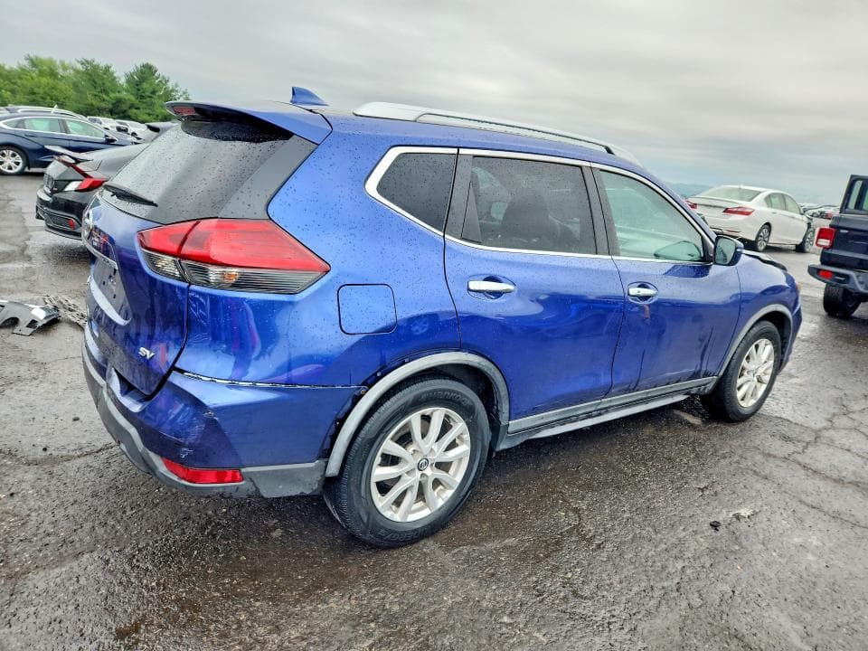 2018 NISSAN ROGUE SV 3