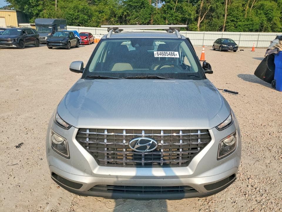2020 HYUNDAI VENUE SEL 5