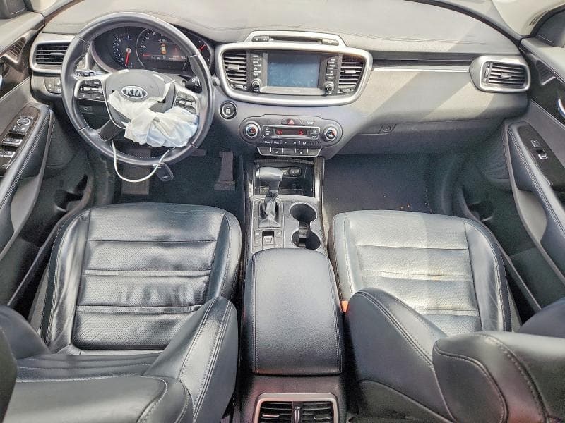 2019 KIA SORENTO EX V6 8