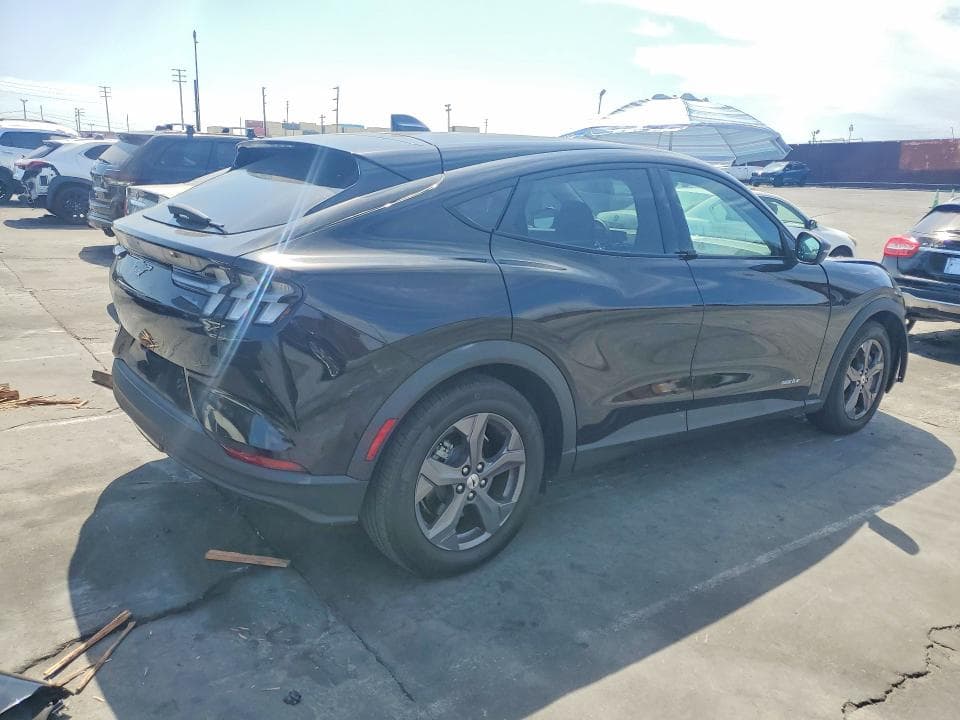 2022 FORD MUSTANG MACH-E SELECT 3