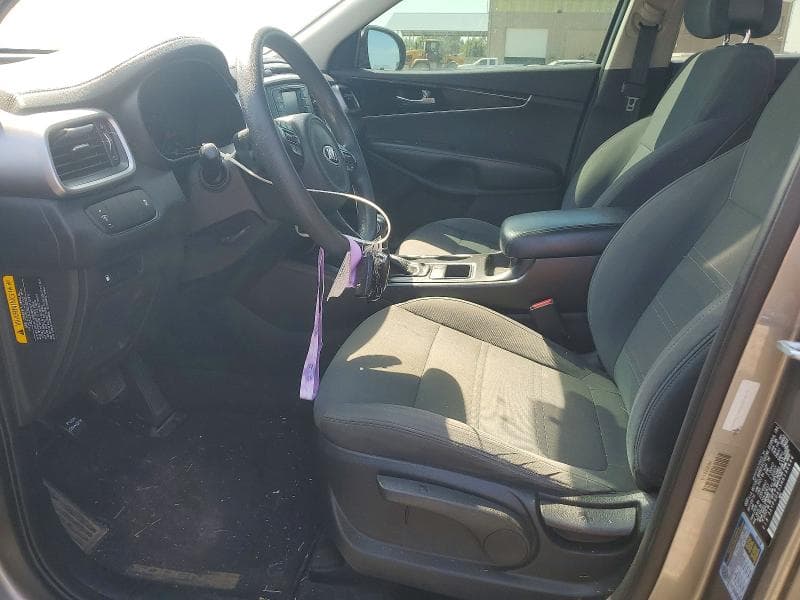 2017 KIA SORENTO LX V6 7