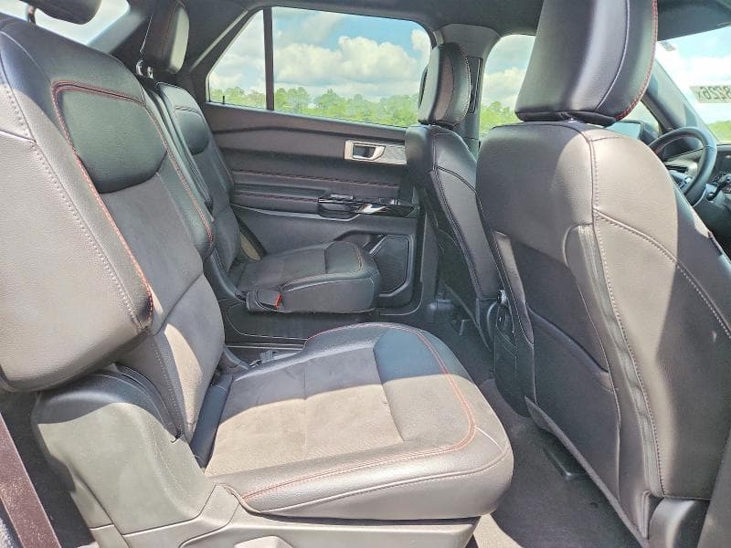 2024 FORD EXPLORER ST-LINE 10