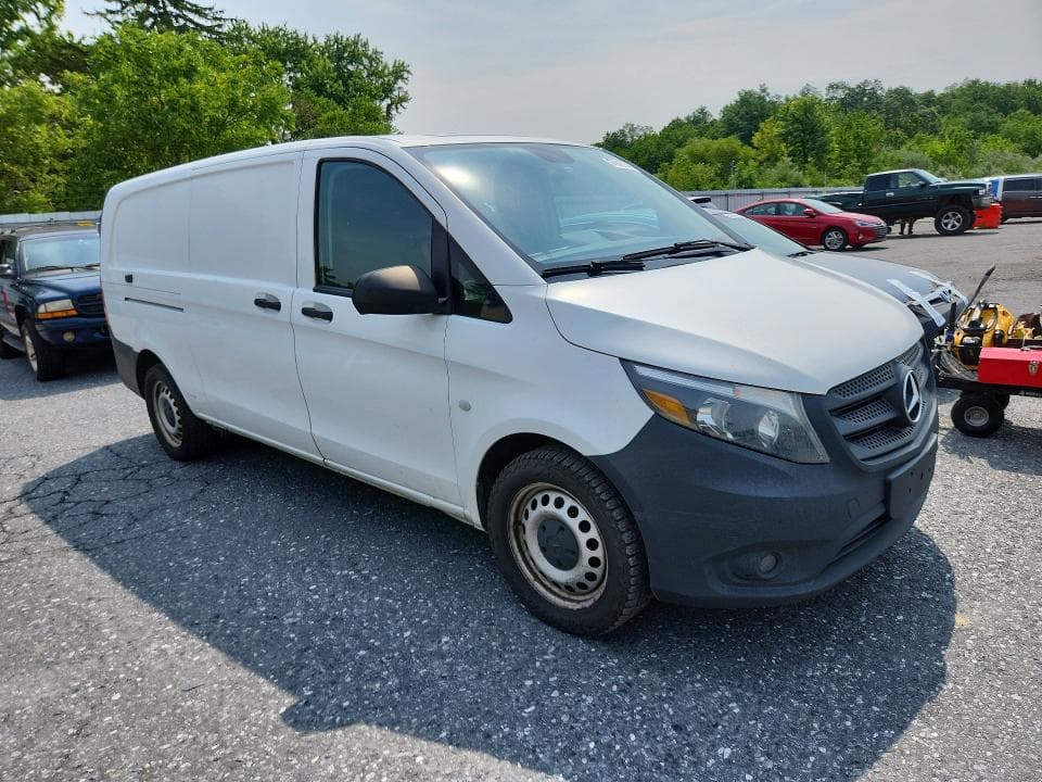 2022 MERCEDES-BENZ METRIS 4