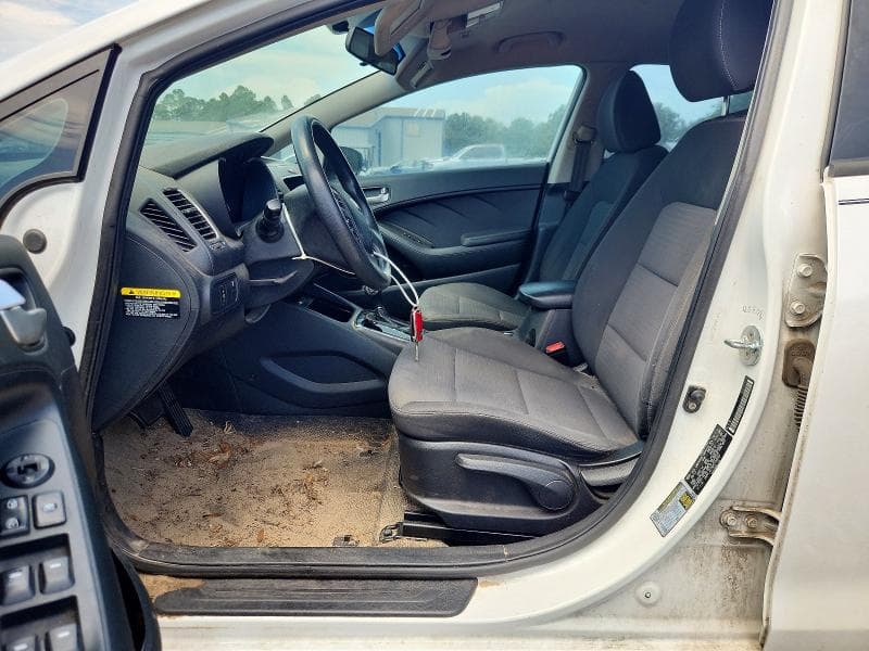 2017 KIA FORTE LX 7