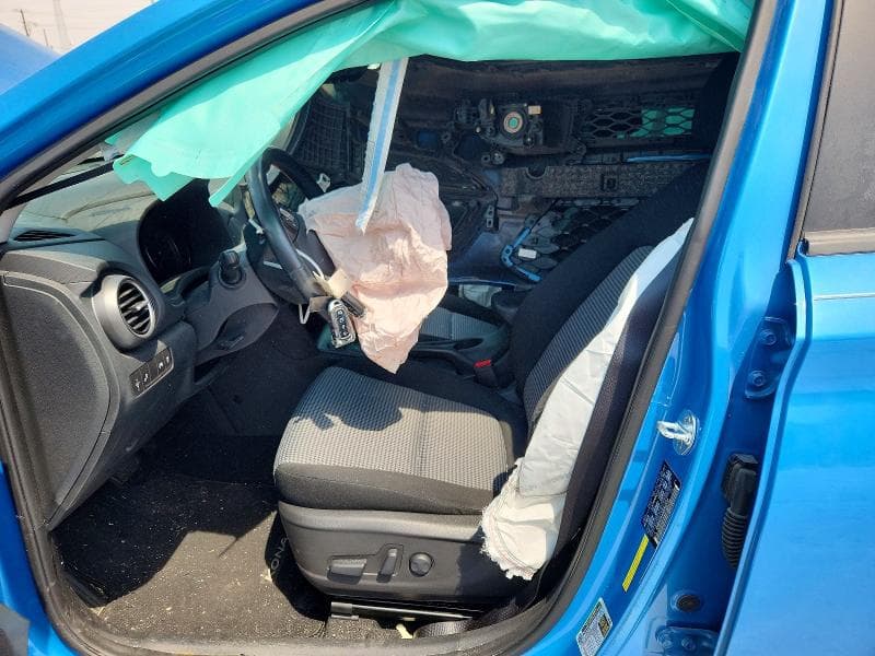 2021 HYUNDAI KONA SEL PLUS 7