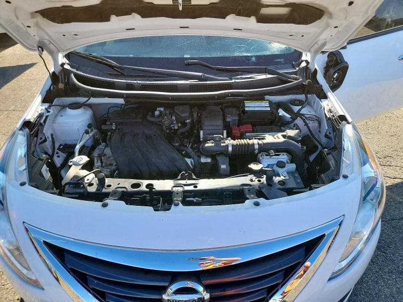 2019 NISSAN VERSA SV 11