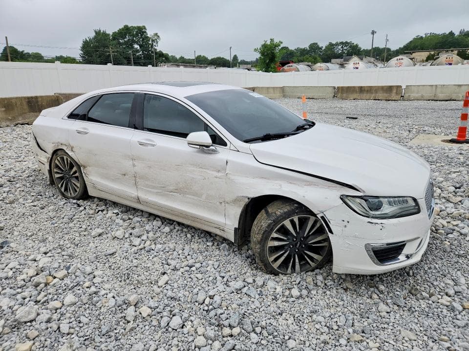 2017 LINCOLN MKZ RESERVE 4