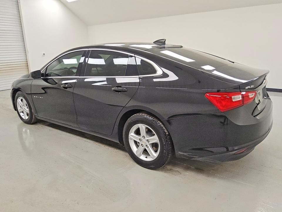 2023 CHEVROLET MALIBU LS 2