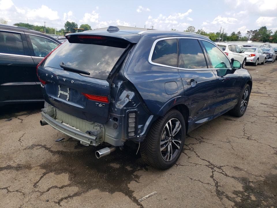2020 VOLVO XC60 T6 MOMENTUM 3