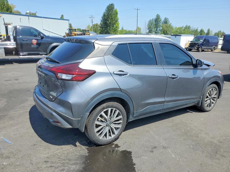 2023 NISSAN KICKS SV 3