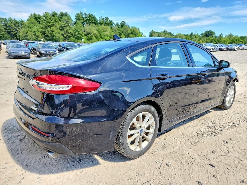 2019 FORD FUSION SE 3